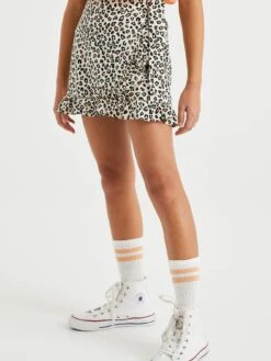 WE FASHION Nederdele Regular Nederdel Børn Offwhite -ChicVerden Salgsbutik 001da094d405e268279e7156145b6650